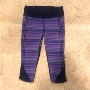 LuluLemon crop athletic leggings